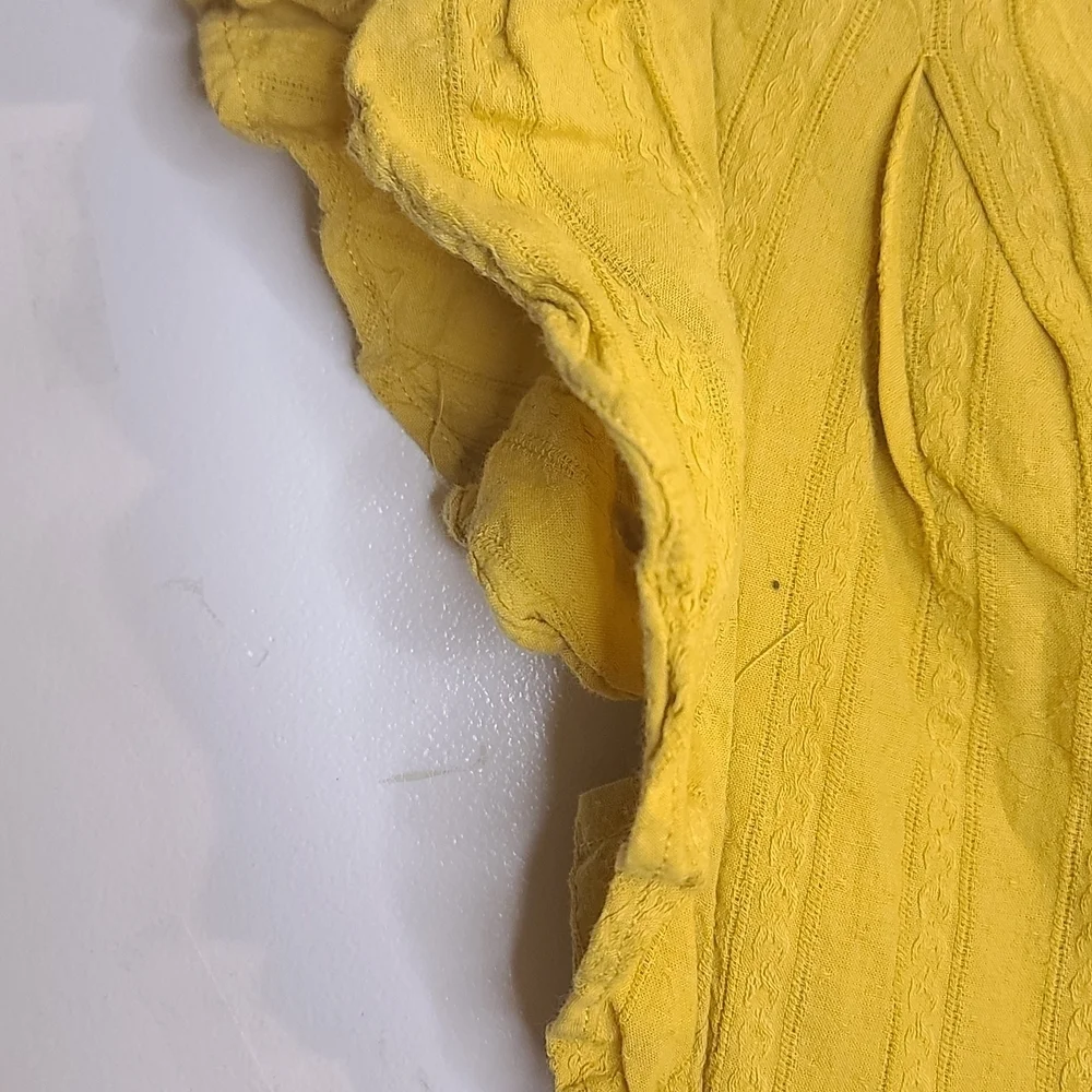 Listicle Yellow V-Neck Top
